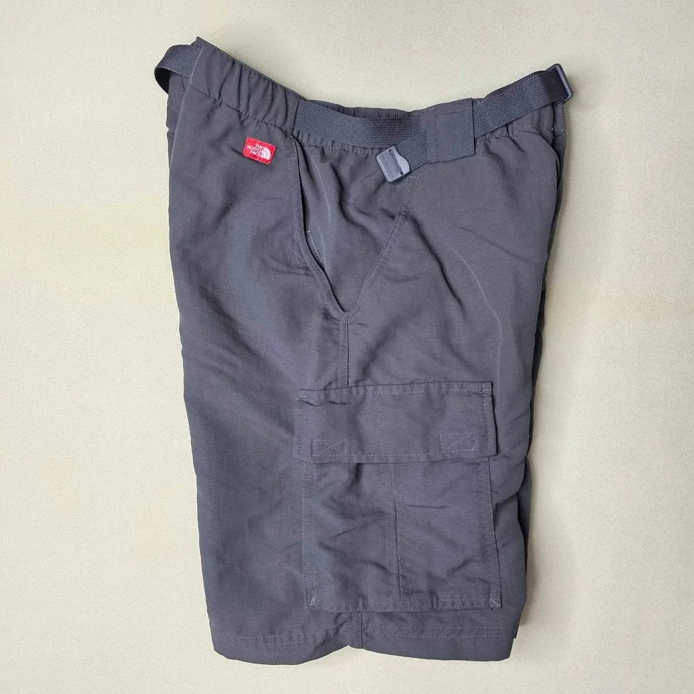 The North Face Cargo Hiking Shorts Mens Size S Gray Nylon Integrated Belt Pocket